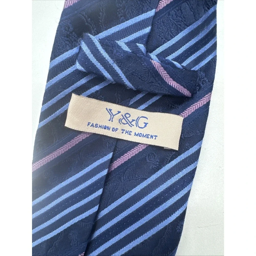 Y&G  Men's Blue Pink Striped Silk Tie 3.5